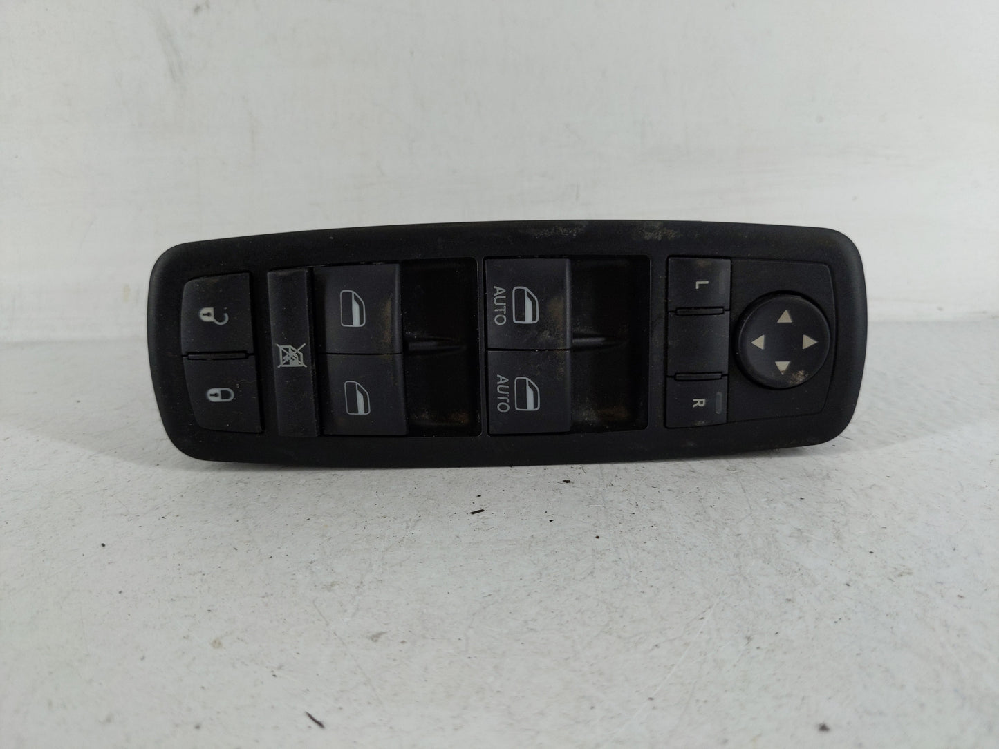 2015-2022 Jeep Cherokee Master Power Window Switch Replacement Driver Side Left P/N:68231805AA Fits OEM Used Auto Parts - Oe
