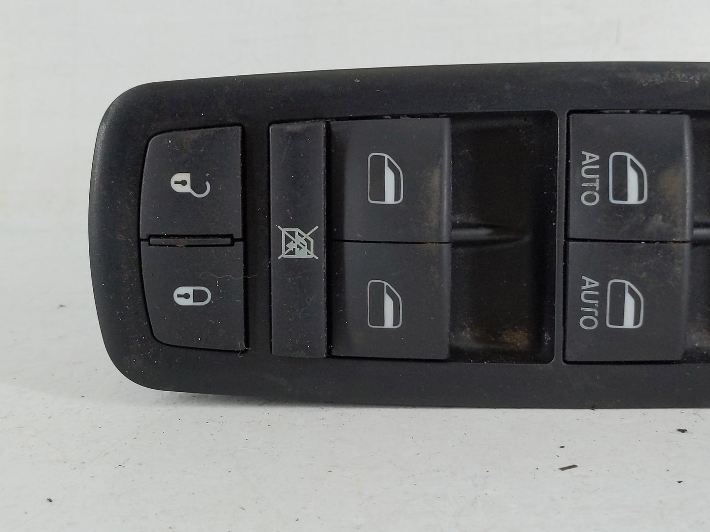 2015-2022 Jeep Cherokee Master Power Window Switch Replacement Driver Side Left P/N:68231805AA Fits OEM Used Auto Parts - Oe