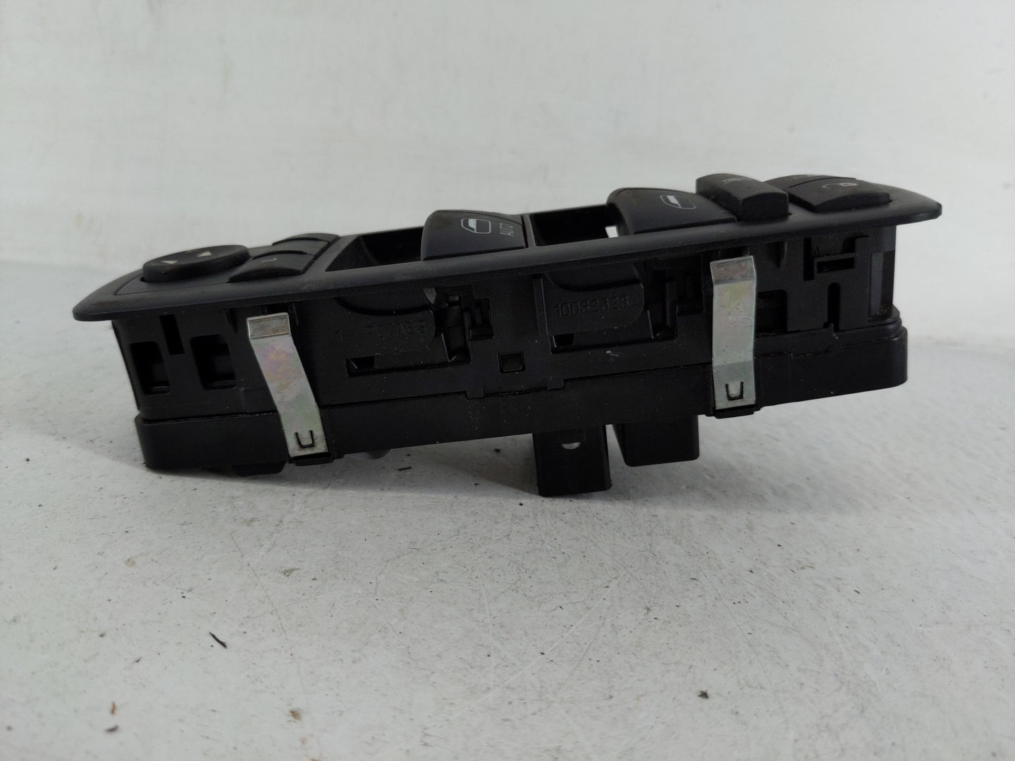 2015-2022 Jeep Cherokee Master Power Window Switch Replacement Driver Side Left P/N:68231805AA Fits OEM Used Auto Parts - Oe