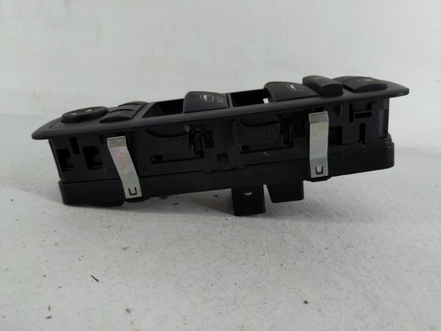 2015-2022 Jeep Cherokee Master Power Window Switch Replacement Driver Side Left P/N:68231805AA Fits OEM Used Auto Parts - Oe
