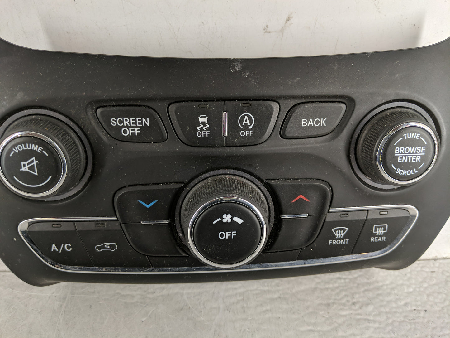 2015-2018 Jeep Cherokee Climate Control Module Temperature AC/Heater Replacement P/N:68249518AA Fits Fits 2015 2016 2017 201