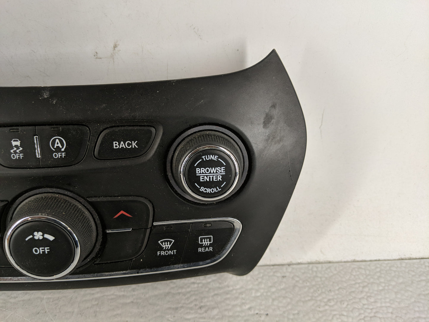 2015-2018 Jeep Cherokee Climate Control Module Temperature AC/Heater Replacement P/N:68249518AA Fits Fits 2015 2016 2017 201