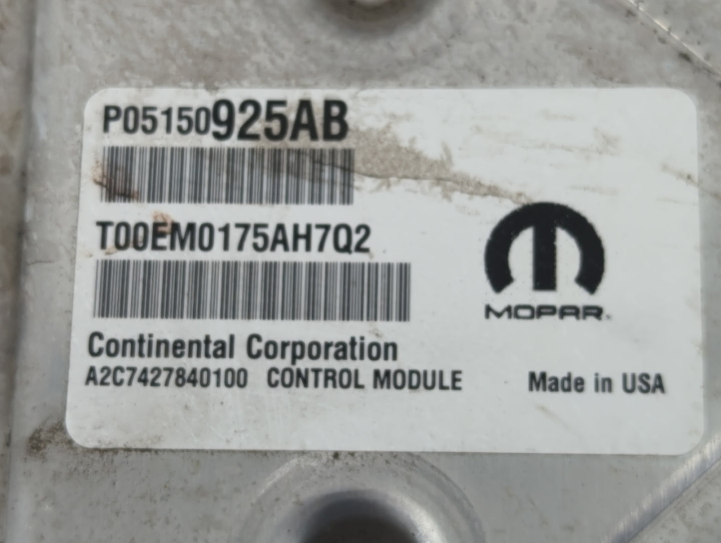 2015 Jeep Cherokee PCM Engine Control Computer ECU ECM PCU OEM P/N:P68242071AE Fits OEM Used Auto Parts - Oemusedautoparts1.