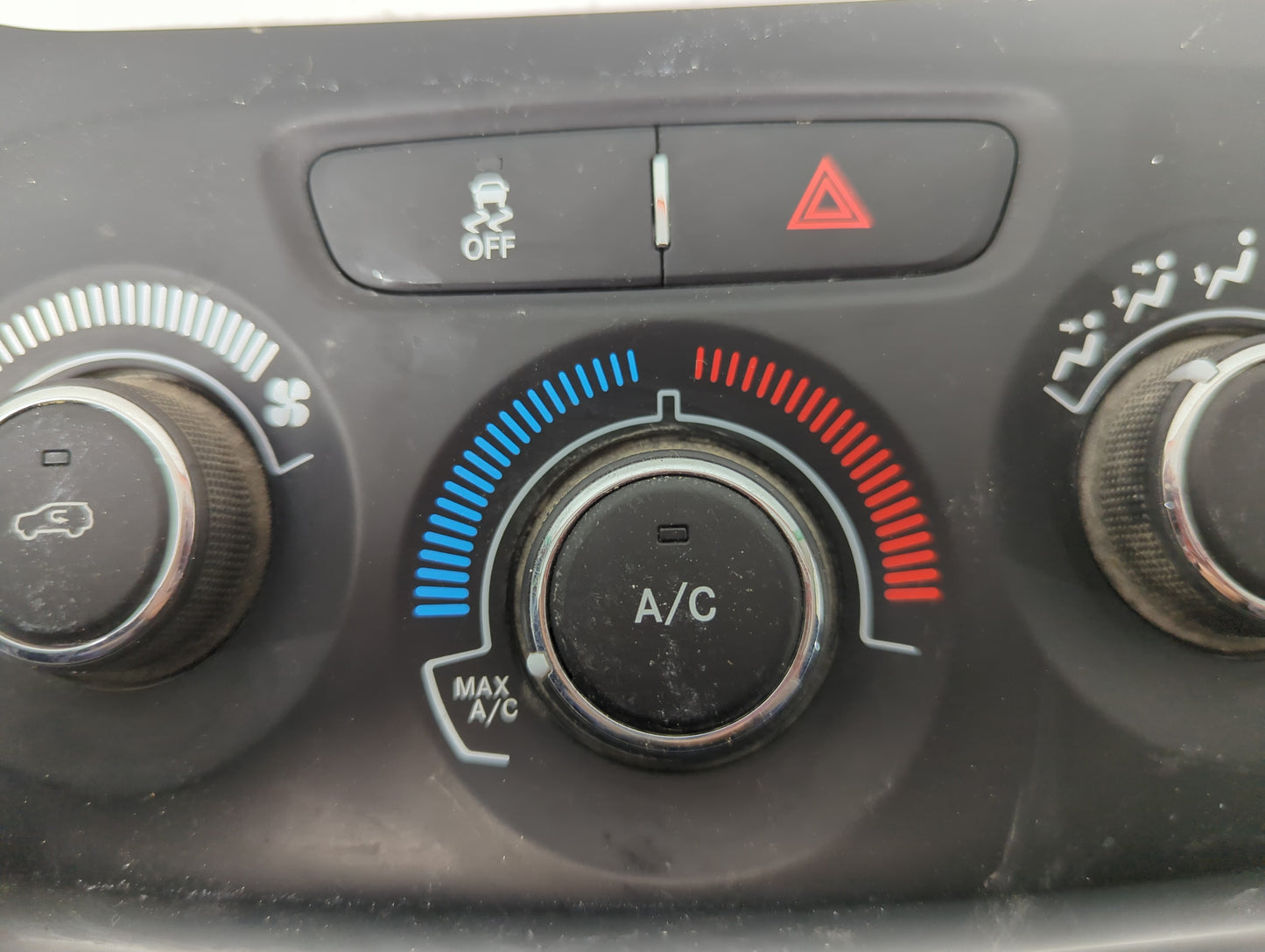 2015-2018 Jeep Cherokee Climate Control Module Temperature AC/Heater Replacement P/N:P5VC84DX9AB Fits Fits 2015 2016 2017 20
