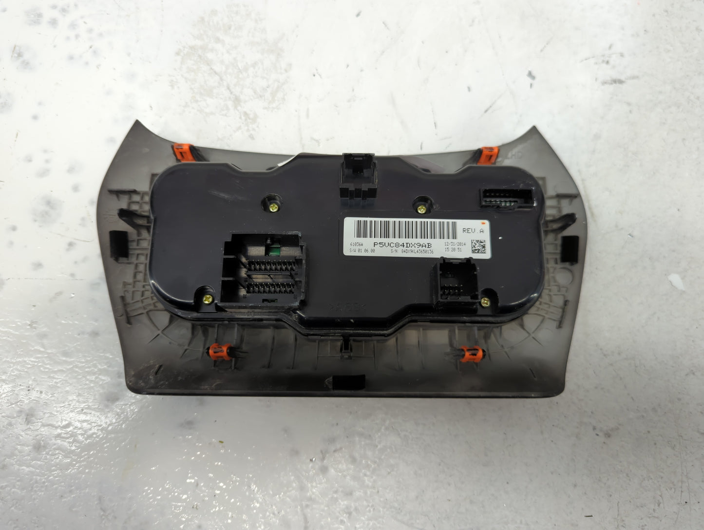 2015-2018 Jeep Cherokee Climate Control Module Temperature AC/Heater Replacement P/N:P5VC84DX9AB Fits Fits 2015 2016 2017 20