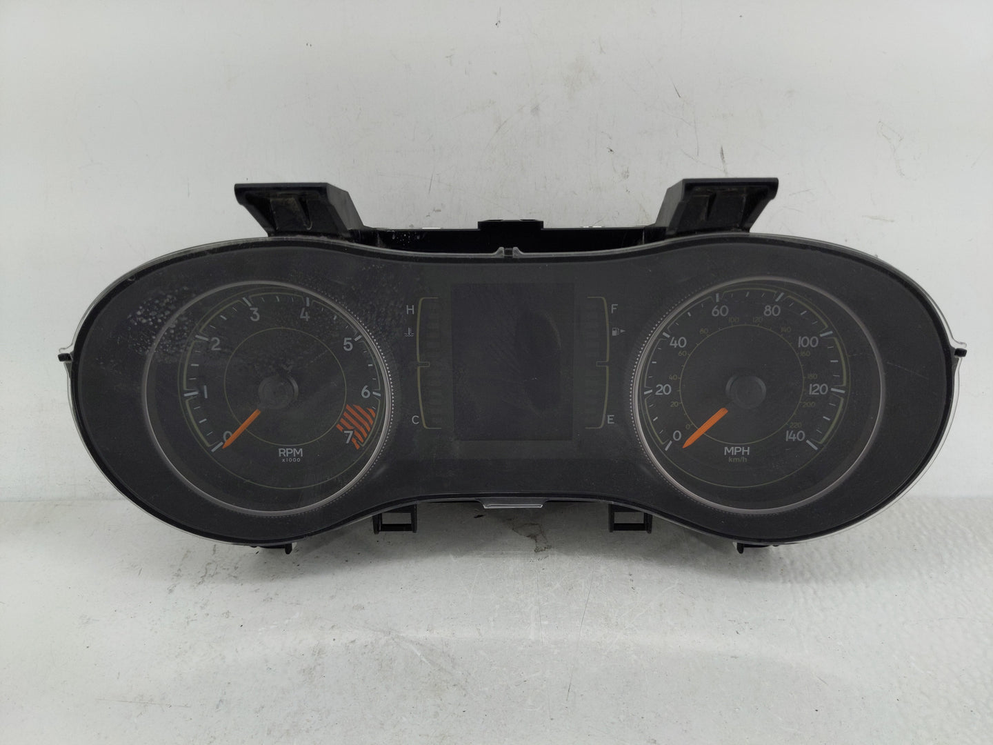 2015 Jeep Cherokee Instrument Cluster Speedometer Gauges P/N:P68241293AC Fits OEM Used Auto Parts - Oemusedautoparts1.com