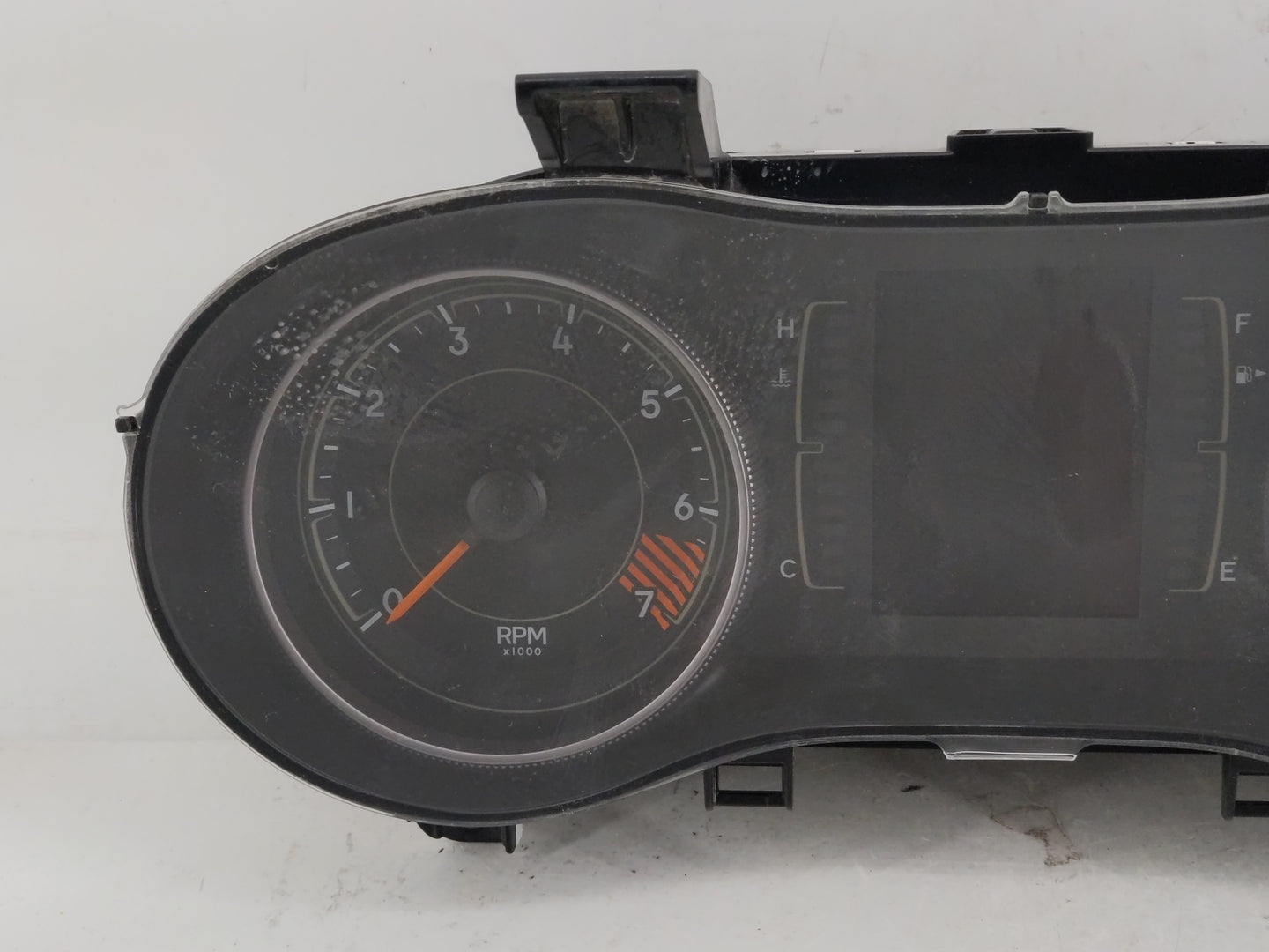 2015 Jeep Cherokee Instrument Cluster Speedometer Gauges P/N:P68241293AC Fits OEM Used Auto Parts - Oemusedautoparts1.com