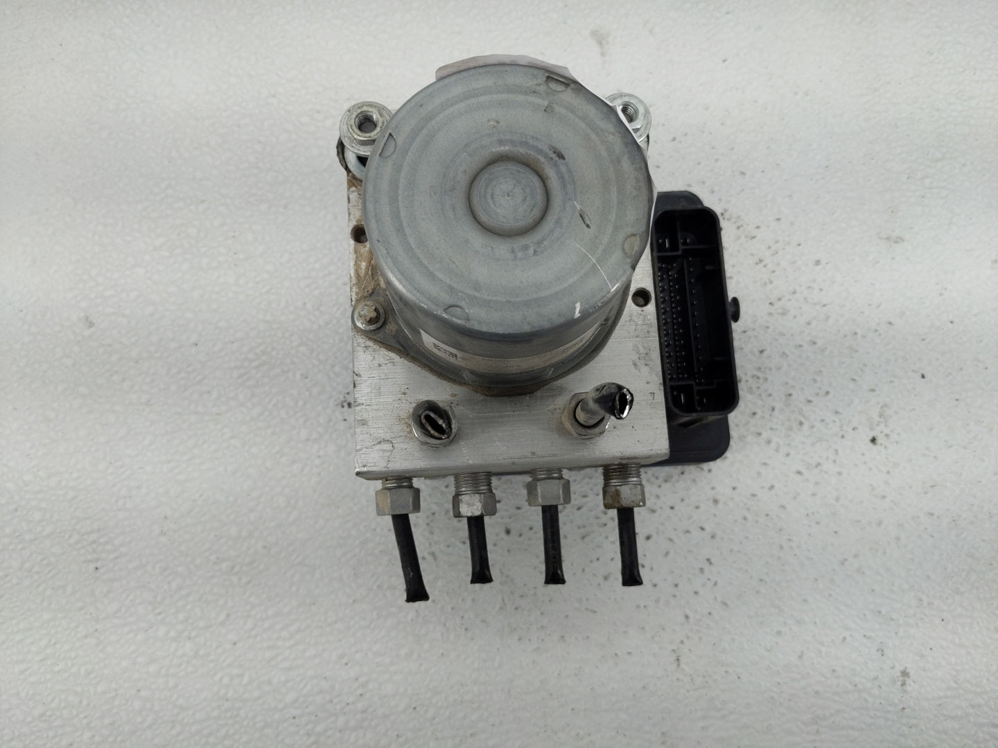 2015 Jeep Cherokee ABS Pump Control Module Replacement P/N:0265956137 2265106455 Fits OEM Used Auto Parts - Oemusedautoparts