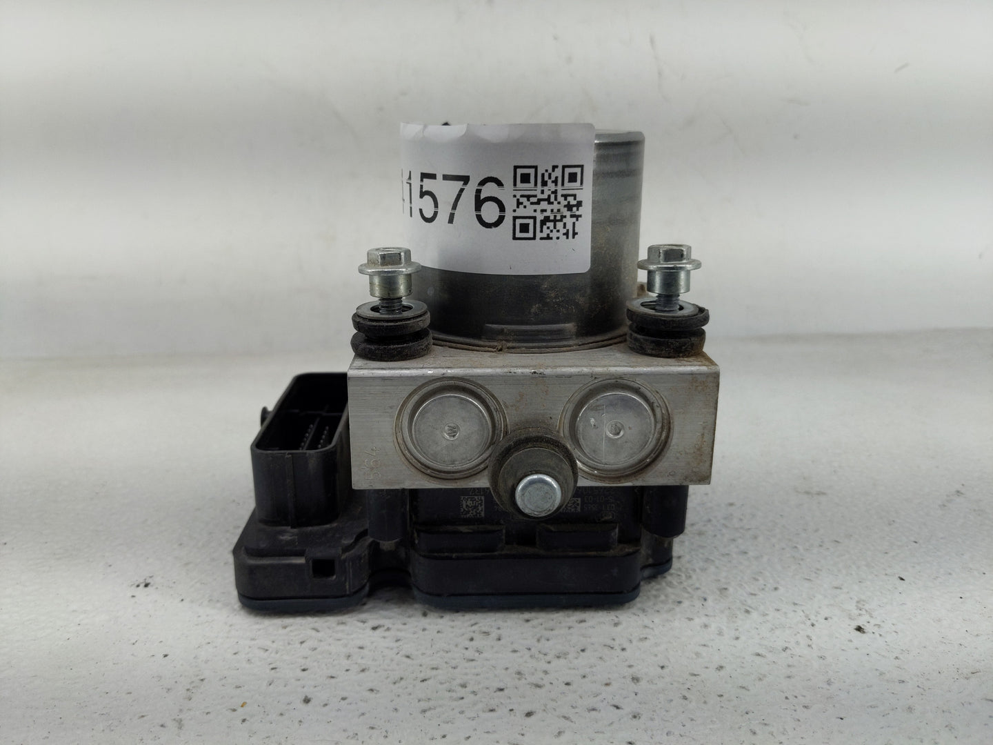 2015 Jeep Cherokee ABS Pump Control Module Replacement P/N:0265956137 2265106455 Fits OEM Used Auto Parts - Oemusedautoparts