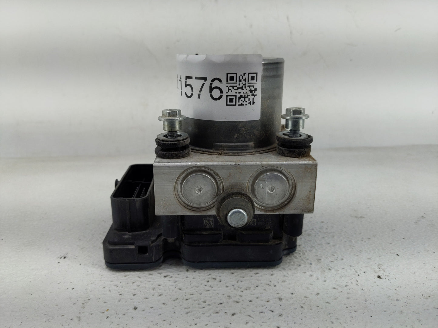 2015 Jeep Cherokee ABS Pump Control Module Replacement P/N:0265956137 2265106455 Fits OEM Used Auto Parts - Oemusedautoparts