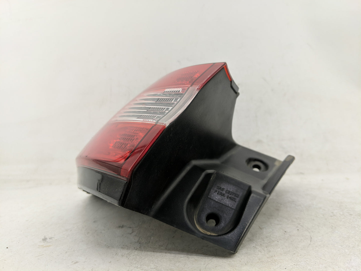 2014-2018 Jeep Cherokee Tail Light Assembly Driver Left OEM Fits Fits 2014 2015 2016 2017 2018 OEM Used Auto Parts - Oemused