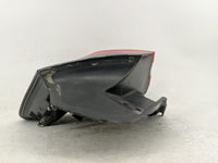 2014-2018 Jeep Cherokee Tail Light Assembly Passenger Right OEM P/N:E911068 Fits Fits 2014 2015 2016 2017 2018 OEM Used Auto