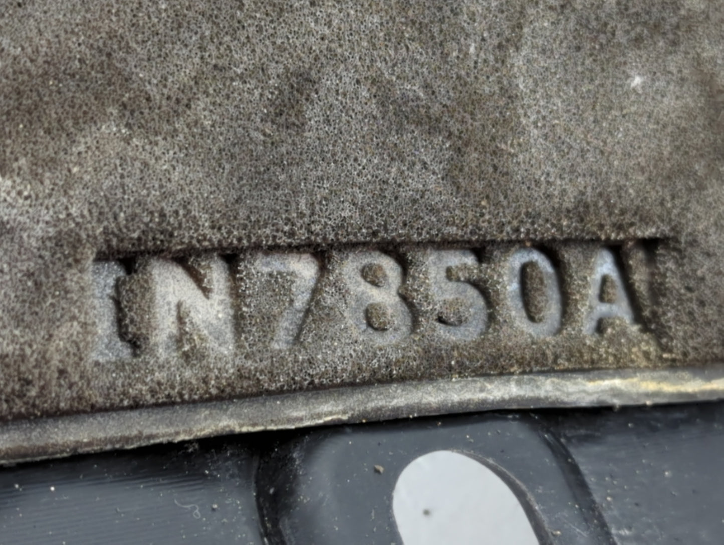 2015 Jeep Cherokee Engine Cover - Oemusedautoparts1.com