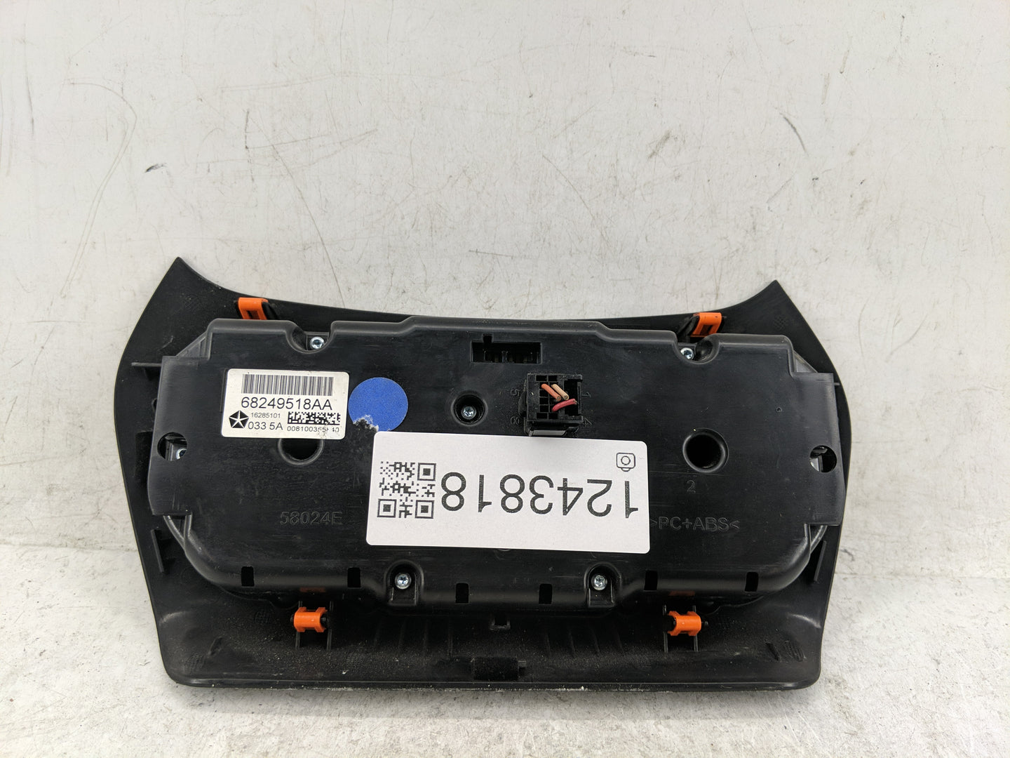 2015-2018 Jeep Cherokee Climate Control Module Temperature AC/Heater Replacement P/N:68249518AA Fits Fits 2015 2016 2017 201