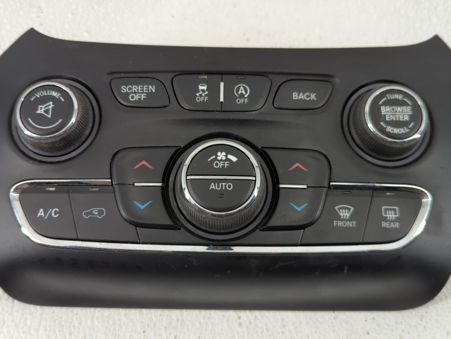 2015-2018 Jeep Cherokee Climate Control Module Temperature AC/Heater Replacement P/N:68249522AA 68293527AC Fits OEM Used Aut