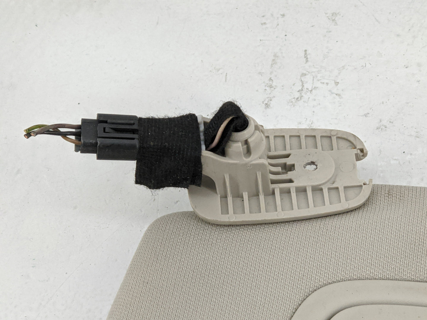 2014-2018 Jeep Cherokee Sun Visor Shade Replacement Driver Left Mirror Fits Fits 2014 2015 2016 2017 2018 OEM Used Auto Part