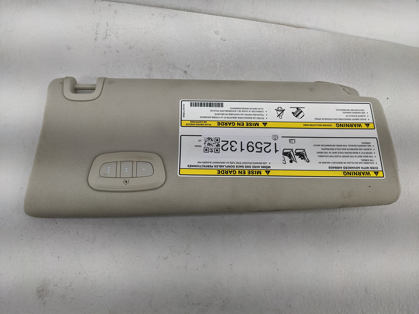 2014-2018 Jeep Cherokee Sun Visor Shade Replacement Driver Left Mirror Fits Fits 2014 2015 2016 2017 2018 OEM Used Auto Part