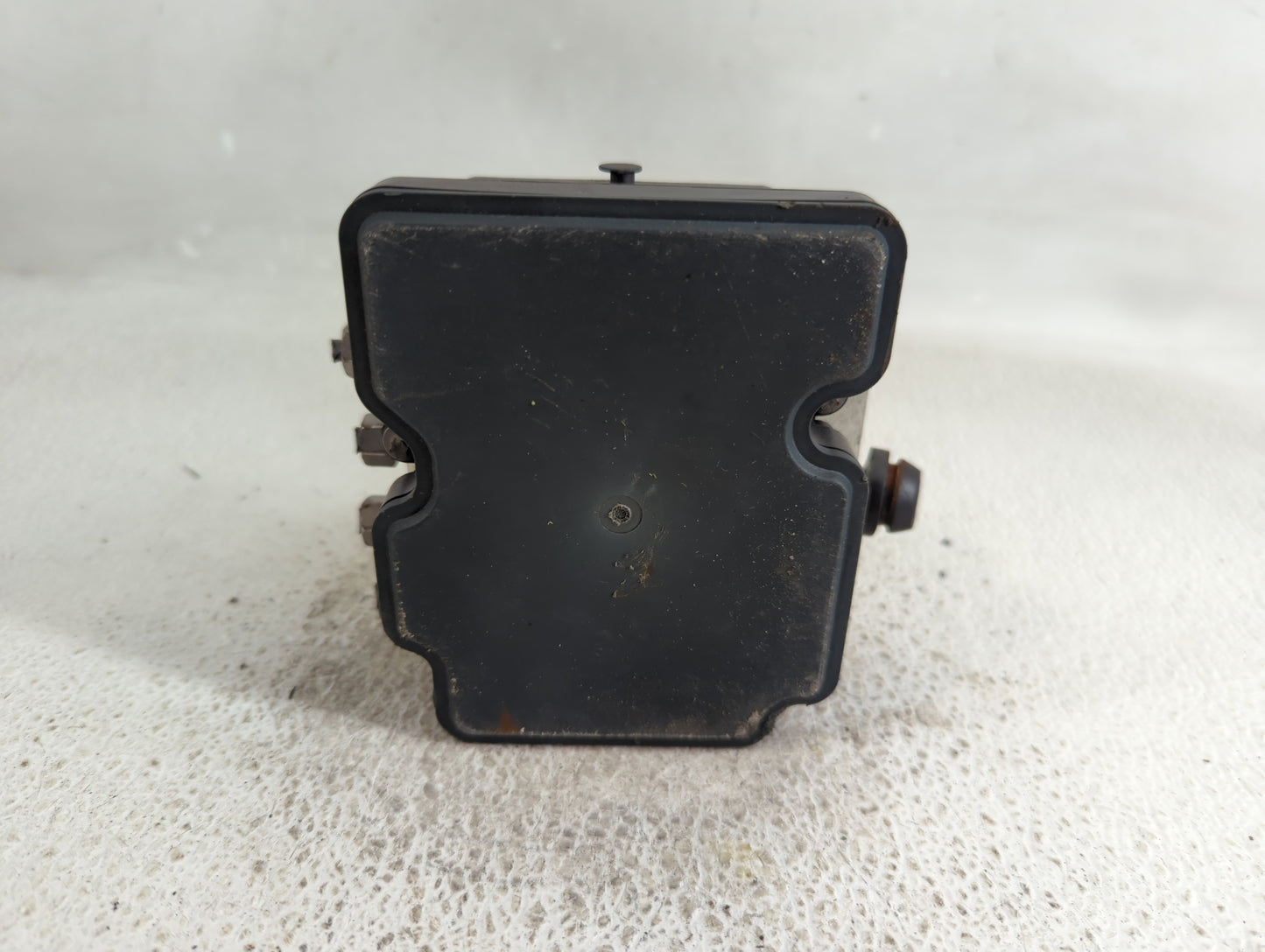 2015 Jeep Cherokee ABS Pump Control Module Replacement P/N:68237001AD Fits OEM Used Auto Parts - Oemusedautoparts1.com