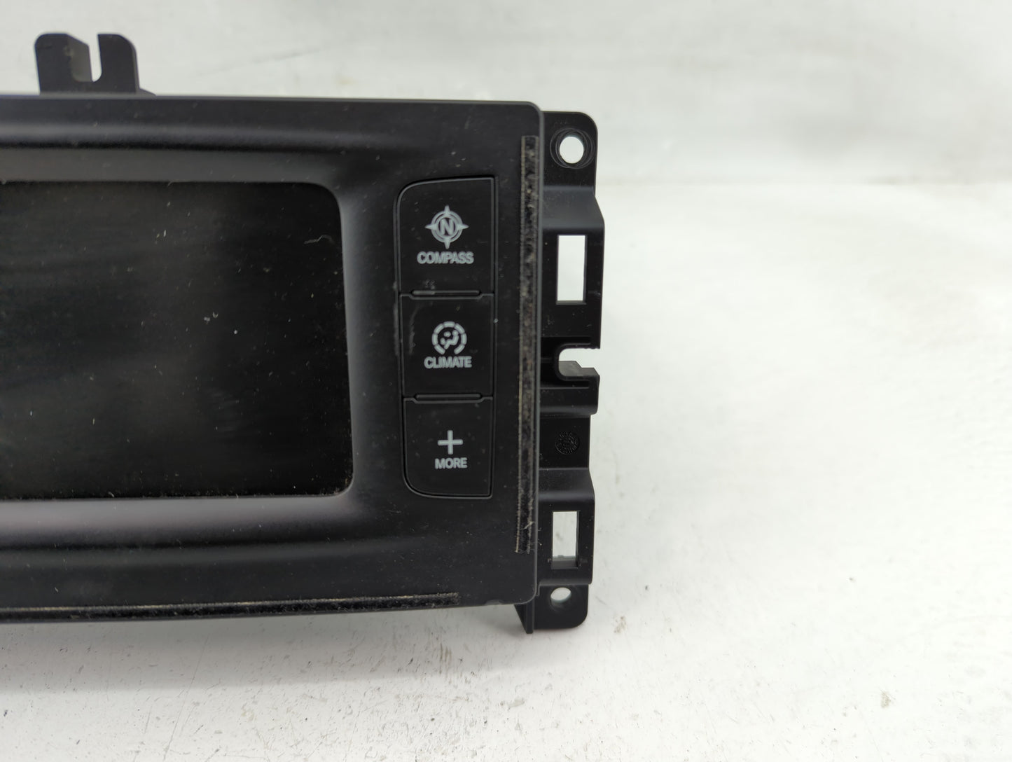 2015 Jeep Cherokee Radio AM FM Cd Player Receiver Replacement P/N:P05091375AE Fits OEM Used Auto Parts - Oemusedautoparts1.c