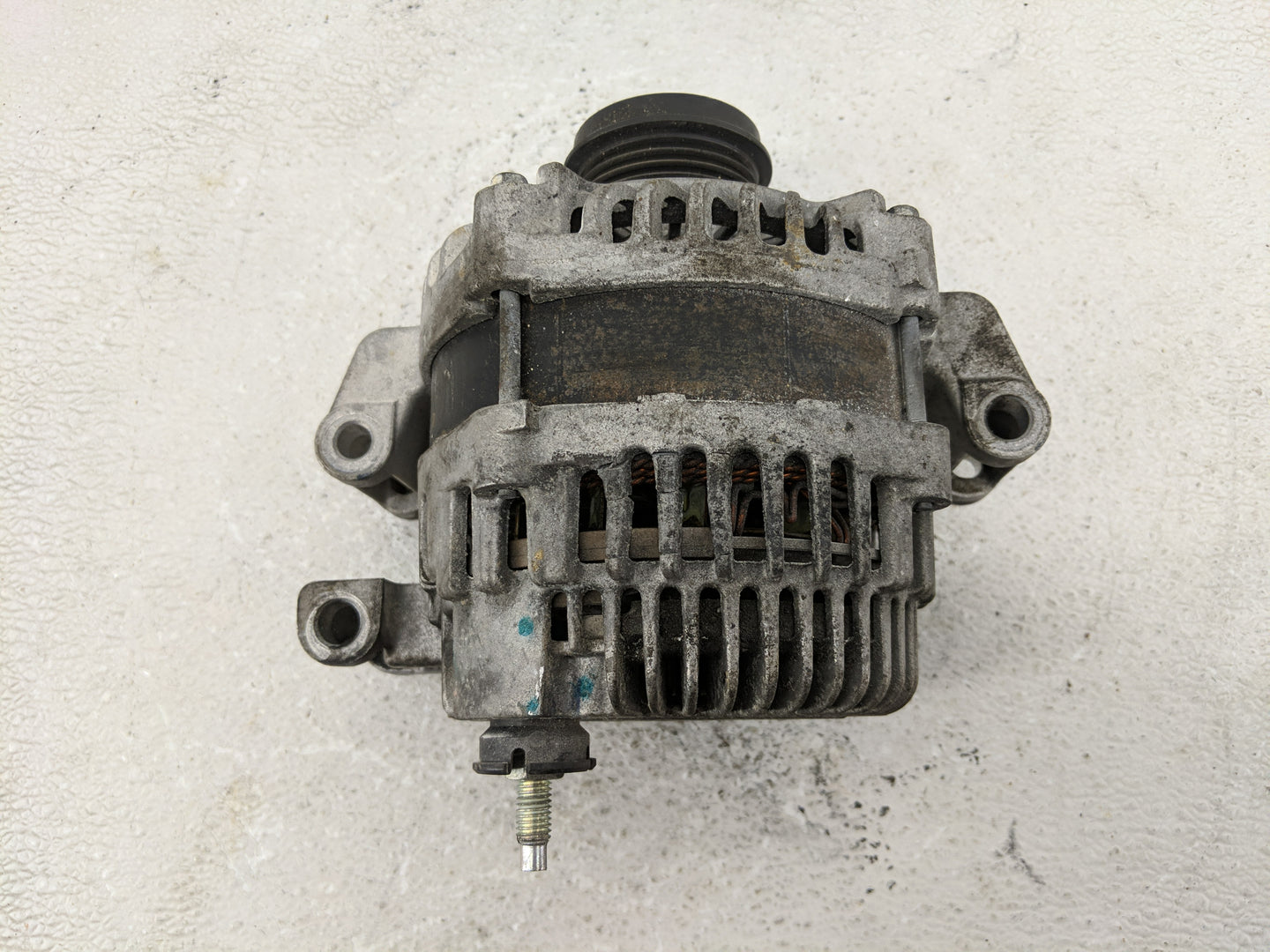 2014-2018 Jeep Cherokee Alternator Replacement Generator Charging Assembly Engine OEM P/N:56029624AB Fits OEM Used Auto Part
