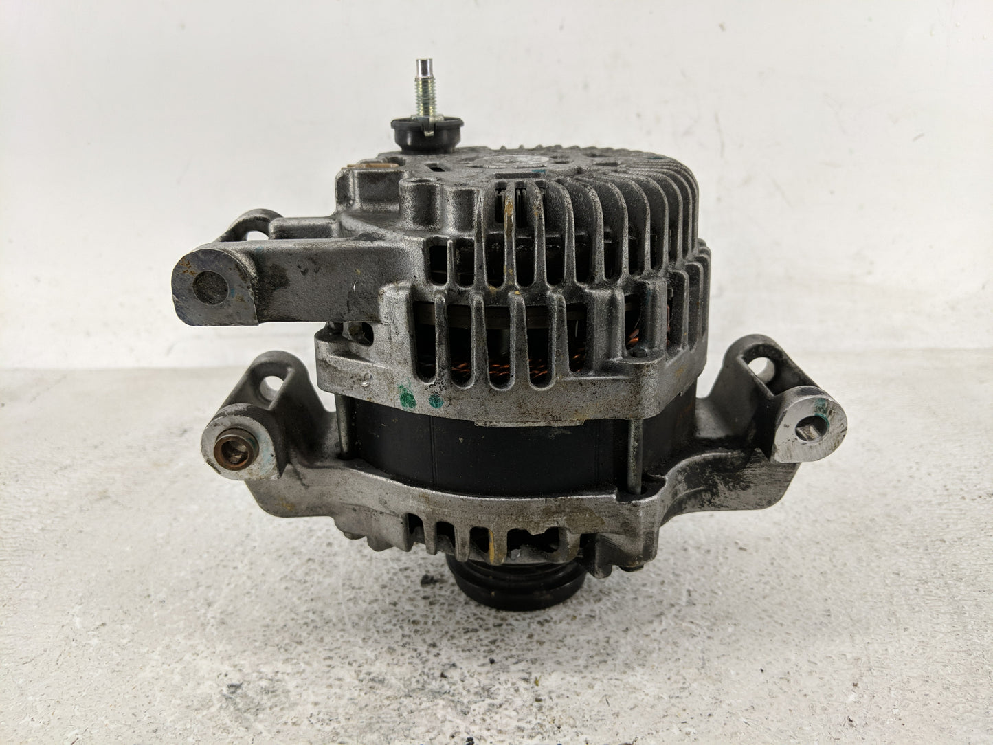 2014-2018 Jeep Cherokee Alternator Replacement Generator Charging Assembly Engine OEM P/N:56029624AB Fits OEM Used Auto Part