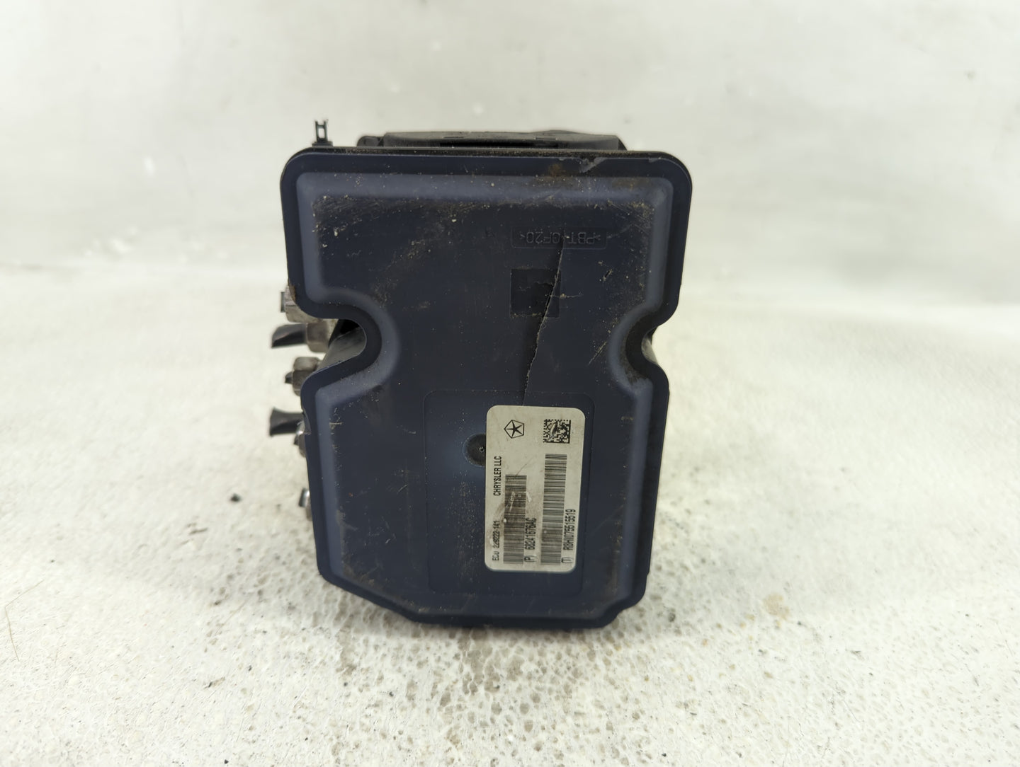2015 Jeep Cherokee ABS Pump Control Module Replacement P/N:68241676AC Fits OEM Used Auto Parts - Oemusedautoparts1.com