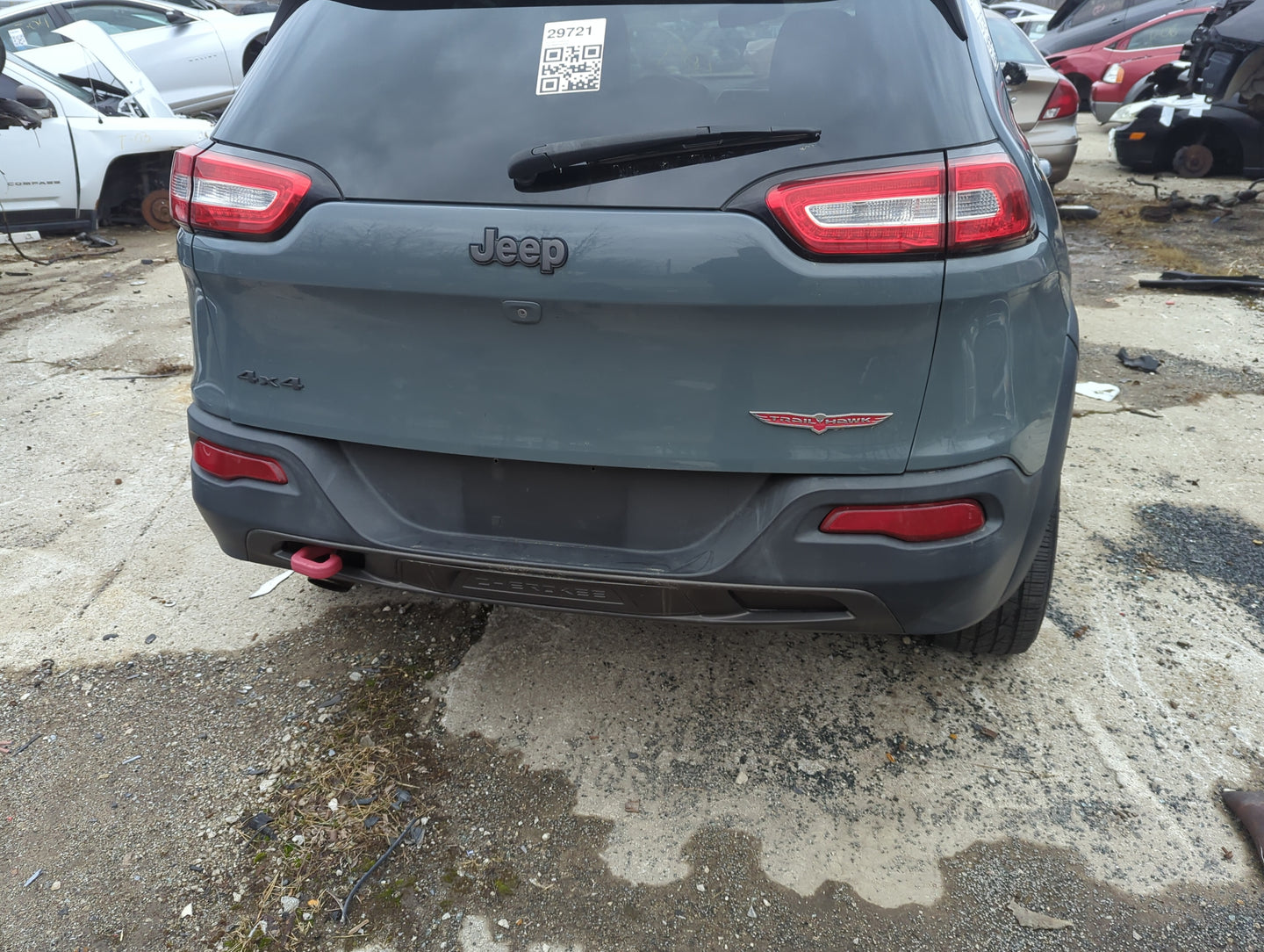 2014-2018 Jeep Cherokee Rear Bumper Assembly Oem 1304231 - Oemusedautoparts1.com