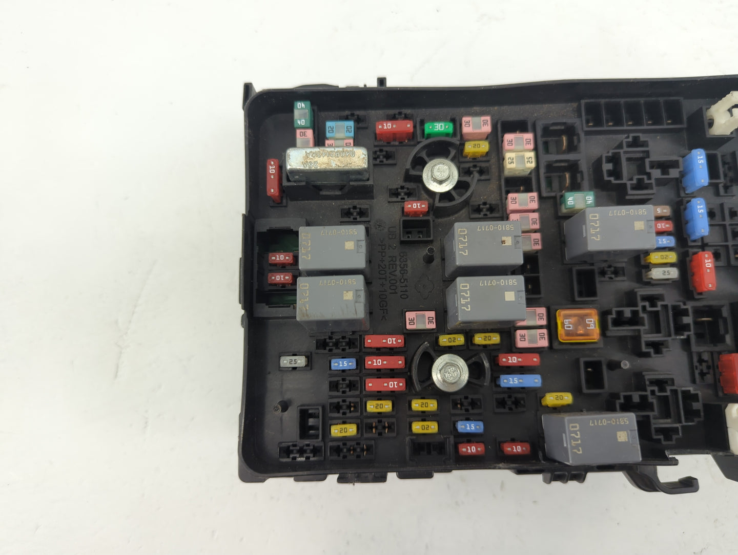 2015 Jeep Cherokee Fusebox Fuse Box Panel Relay Module P/N:68235118AB Fits OEM Used Auto Parts - Oemusedautoparts1.com