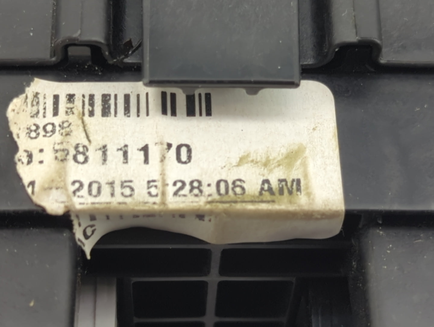 2015 Jeep Cherokee Fusebox Fuse Box Panel Relay Module P/N:68235118AB Fits OEM Used Auto Parts - Oemusedautoparts1.com