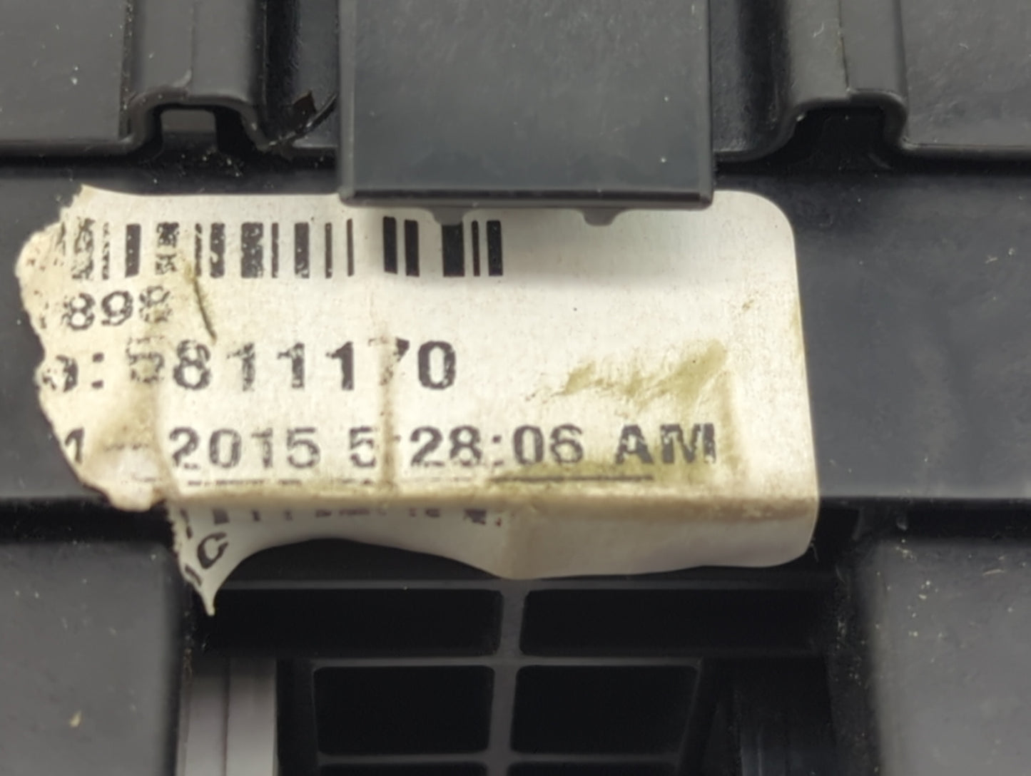 2015 Jeep Cherokee Fusebox Fuse Box Panel Relay Module P/N:68235118AB Fits OEM Used Auto Parts - Oemusedautoparts1.com