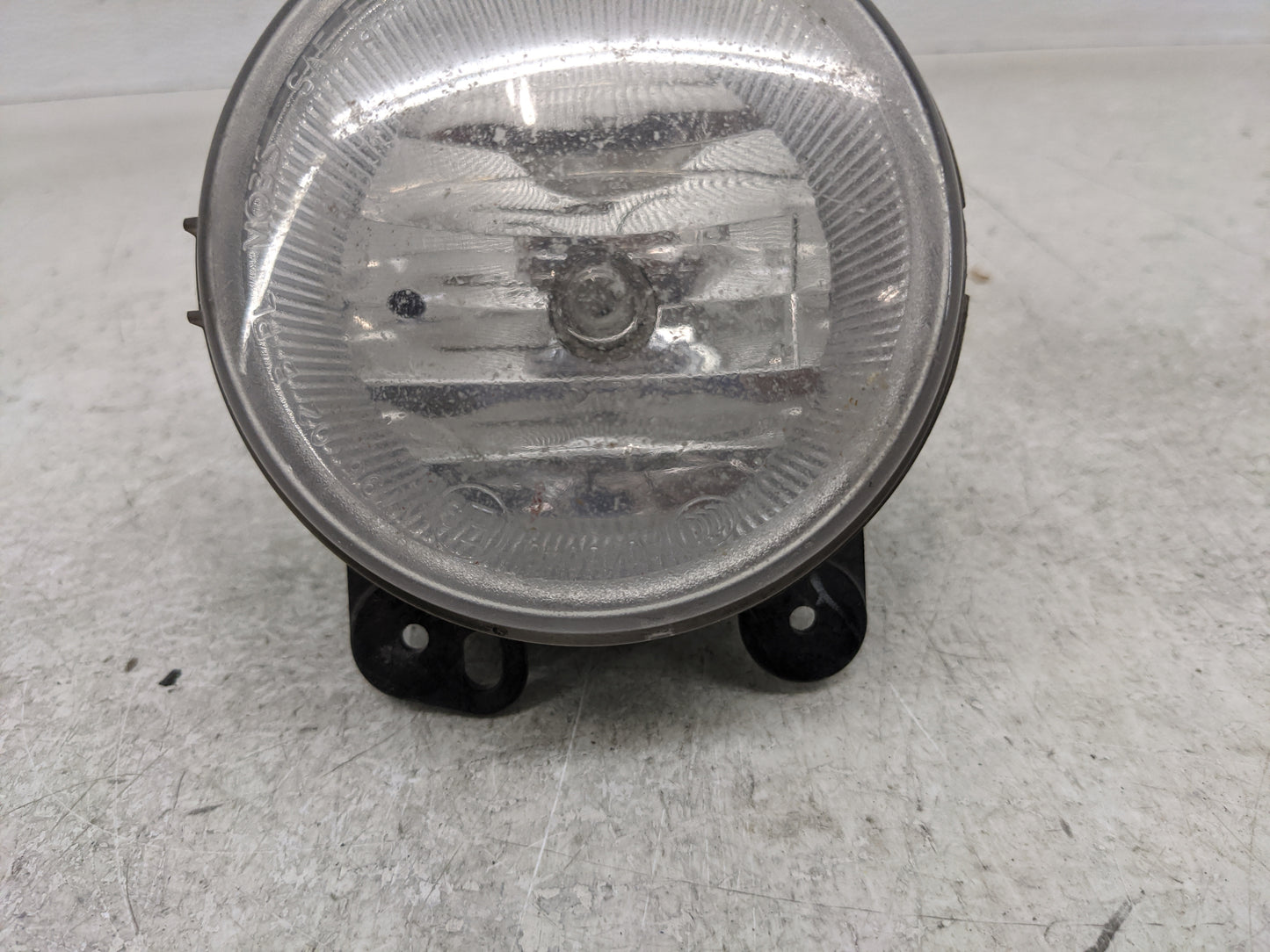 2014-2018 Jeep Cherokee Driver Left Oem Fog Light Lamp - Oemusedautoparts1.com