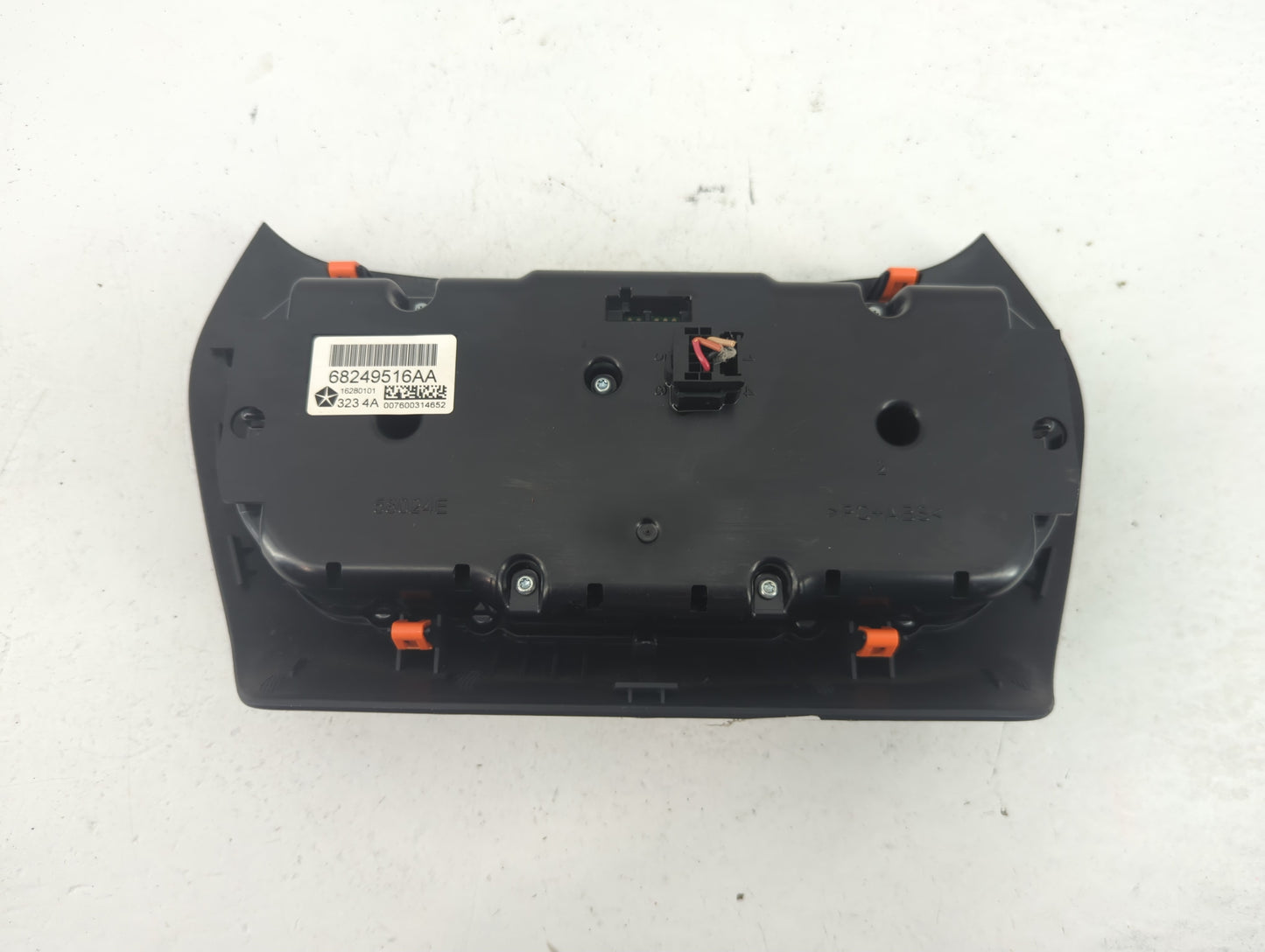 2015-2018 Jeep Cherokee Climate Control Module Temperature AC/Heater Replacement P/N:68249516AA Fits Fits 2015 2016 2017 201
