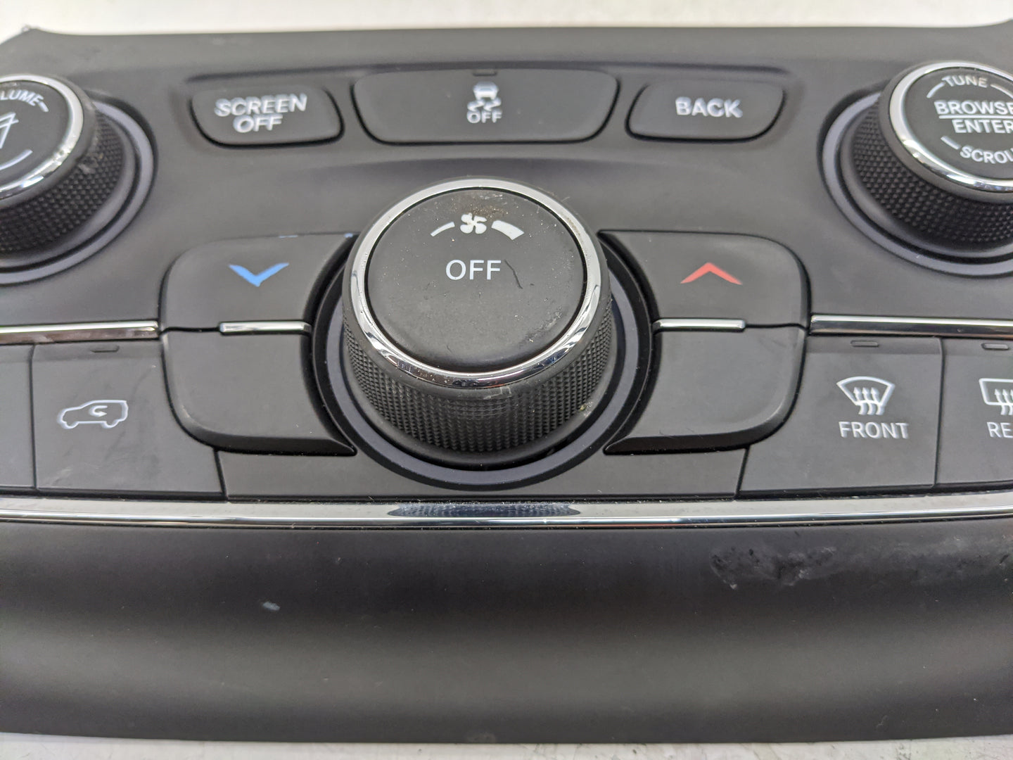 2015-2018 Jeep Cherokee Climate Control Module Temperature AC/Heater Replacement P/N:68249516AB Fits Fits 2015 2016 2017 201
