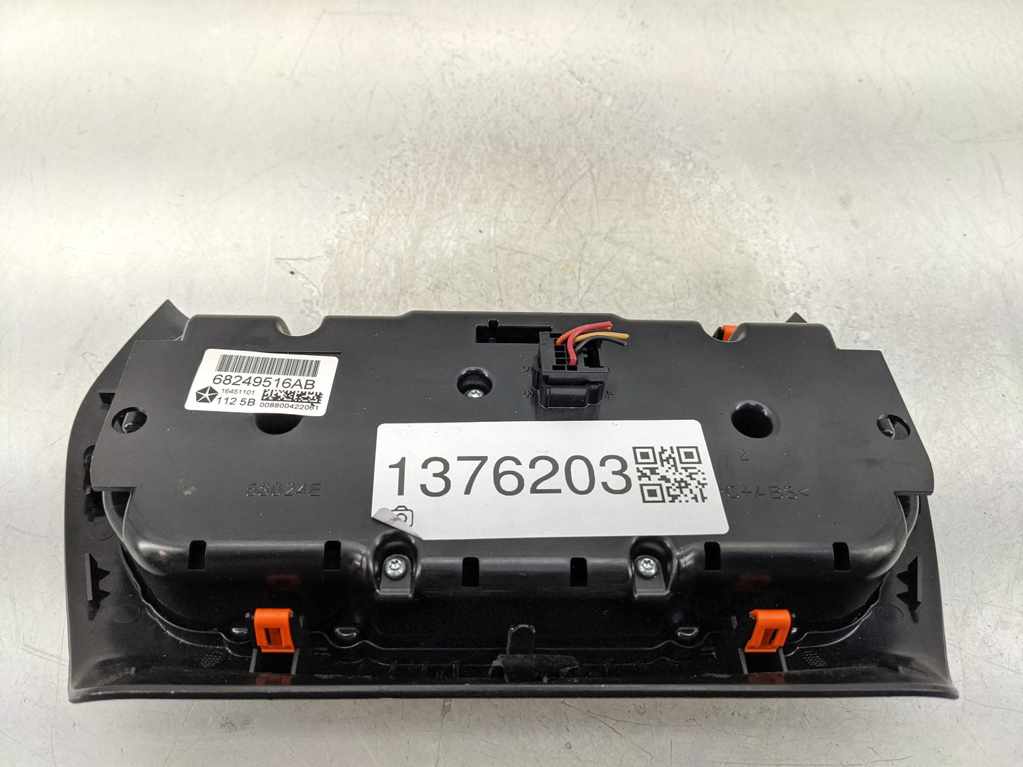 2015-2018 Jeep Cherokee Climate Control Module Temperature AC/Heater Replacement P/N:68249516AB Fits Fits 2015 2016 2017 201