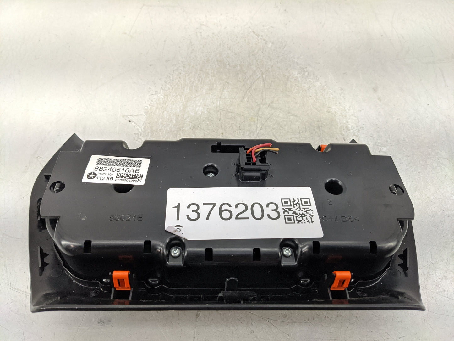 2015-2018 Jeep Cherokee Climate Control Module Temperature AC/Heater Replacement P/N:68249516AB Fits Fits 2015 2016 2017 201