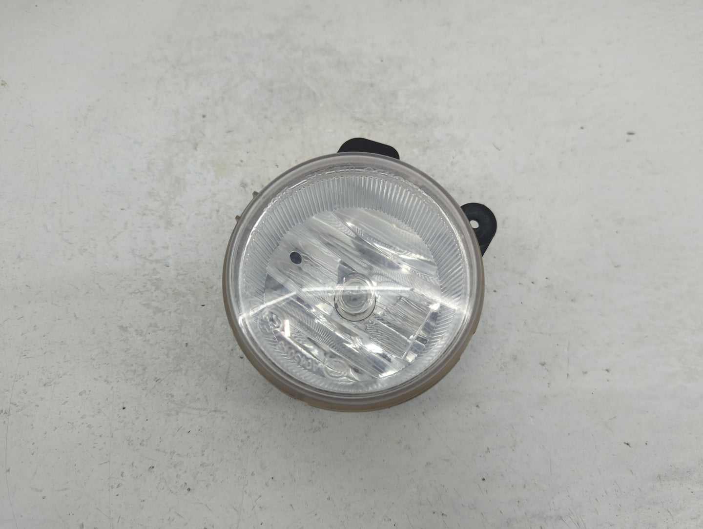 2014-2018 Jeep Cherokee Driver Left Oem Fog Light Lamp - Oemusedautoparts1.com