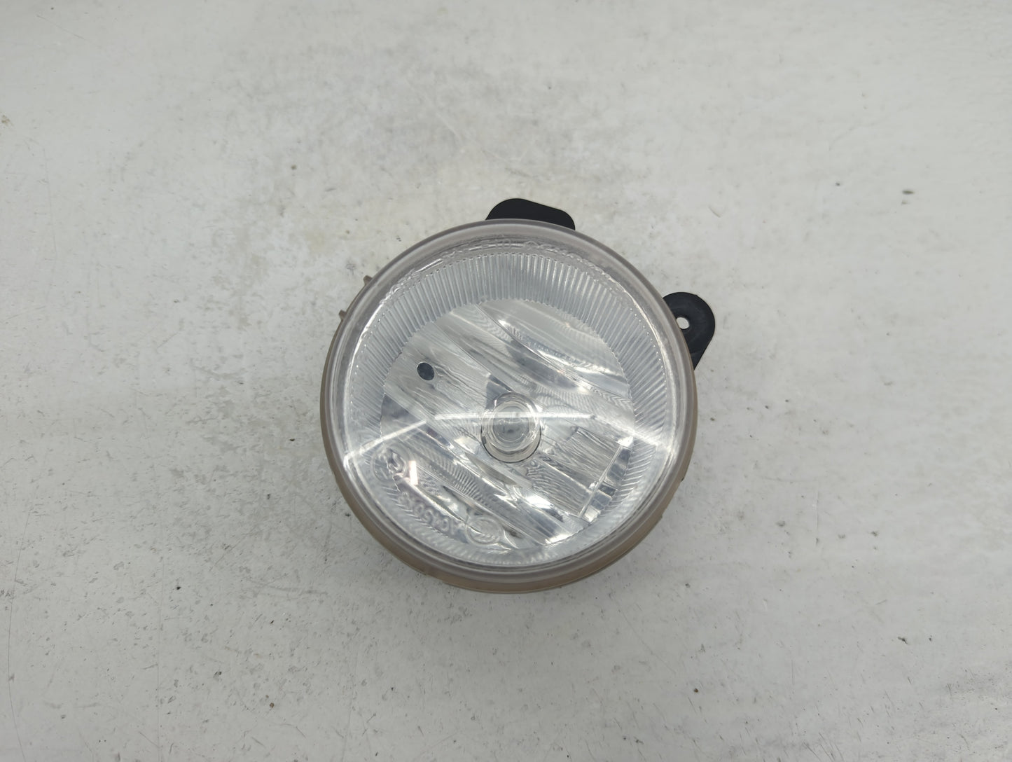 2014-2018 Jeep Cherokee Driver Left Oem Fog Light Lamp - Oemusedautoparts1.com