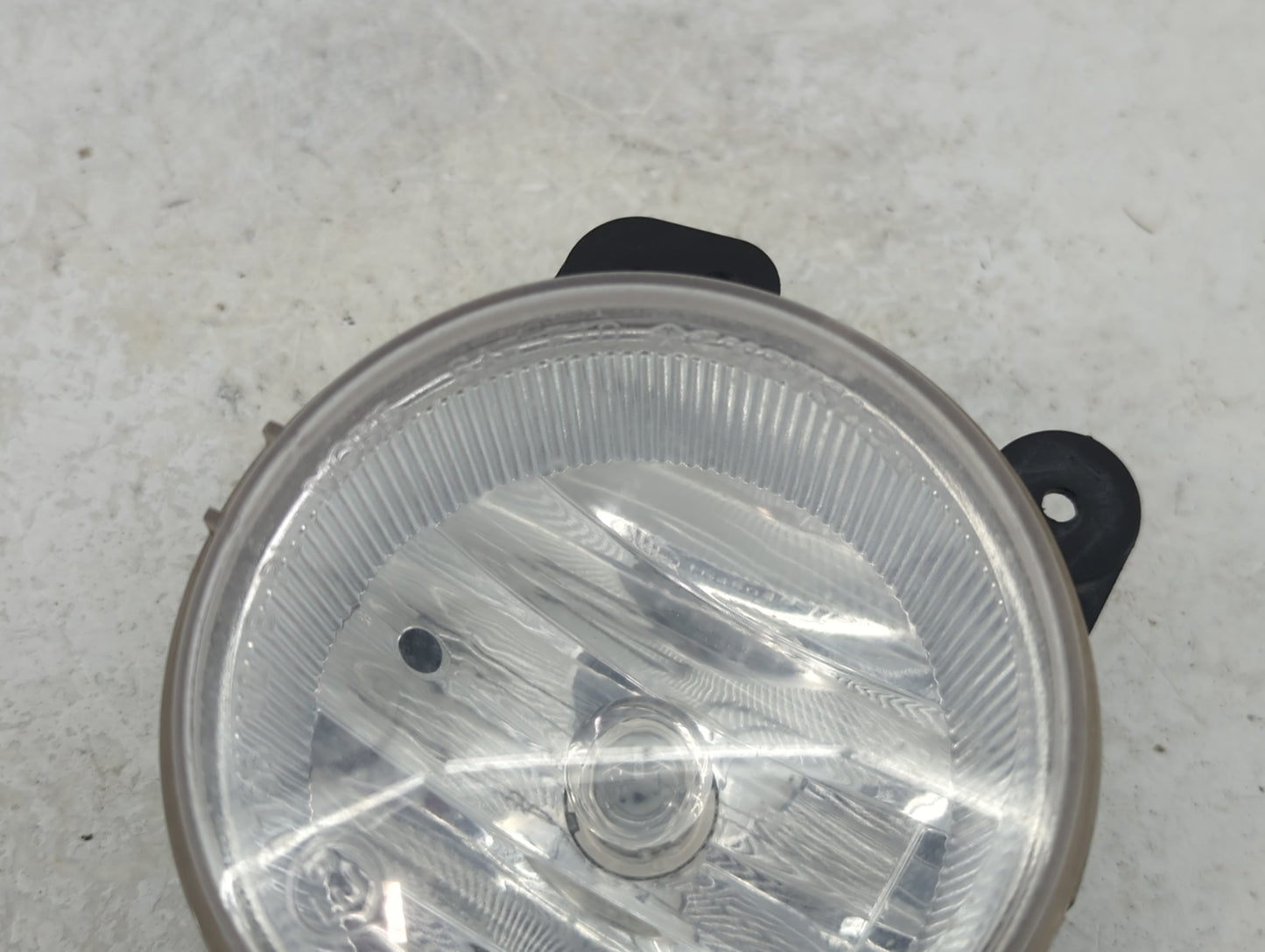 2014-2018 Jeep Cherokee Driver Left Oem Fog Light Lamp - Oemusedautoparts1.com