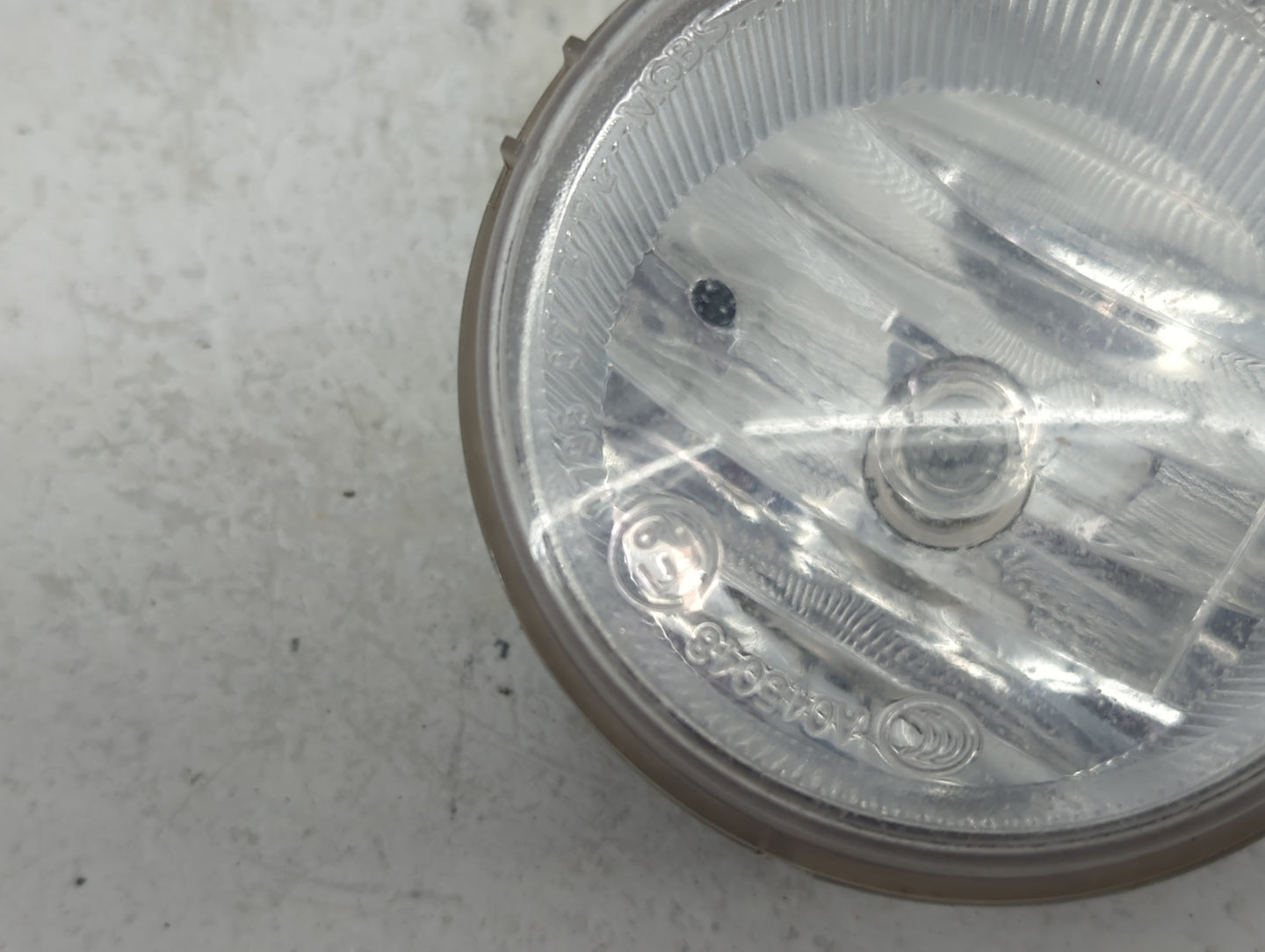 2014-2018 Jeep Cherokee Driver Left Oem Fog Light Lamp - Oemusedautoparts1.com