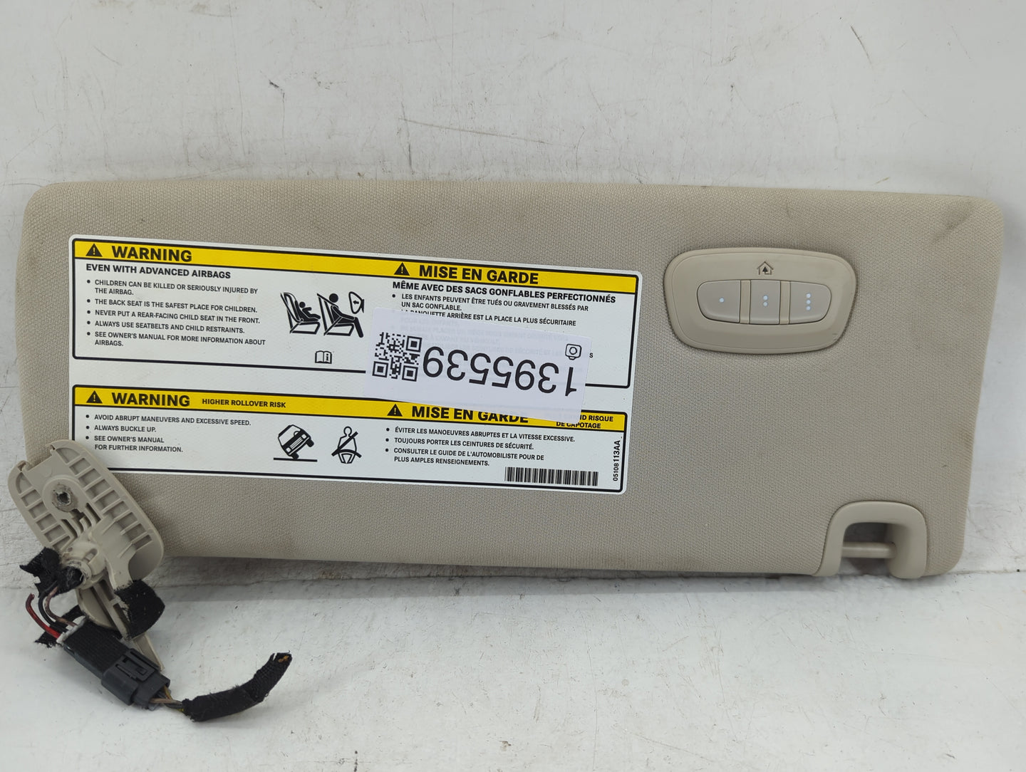 2014-2018 Jeep Cherokee Sun Visor Shade Replacement Driver Left Mirror Fits Fits 2014 2015 2016 2017 2018 OEM Used Auto Part