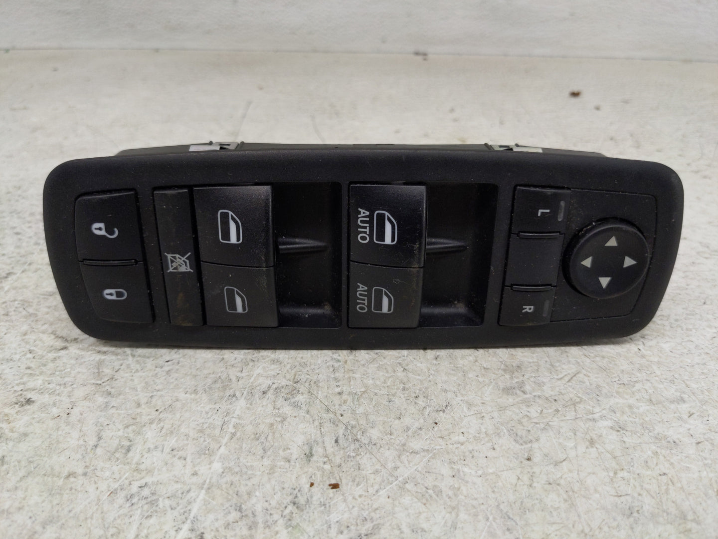 2015-2022 Jeep Cherokee Master Power Window Switch Replacement Driver Side Left P/N:68271206AB Fits OEM Used Auto Parts - Oe