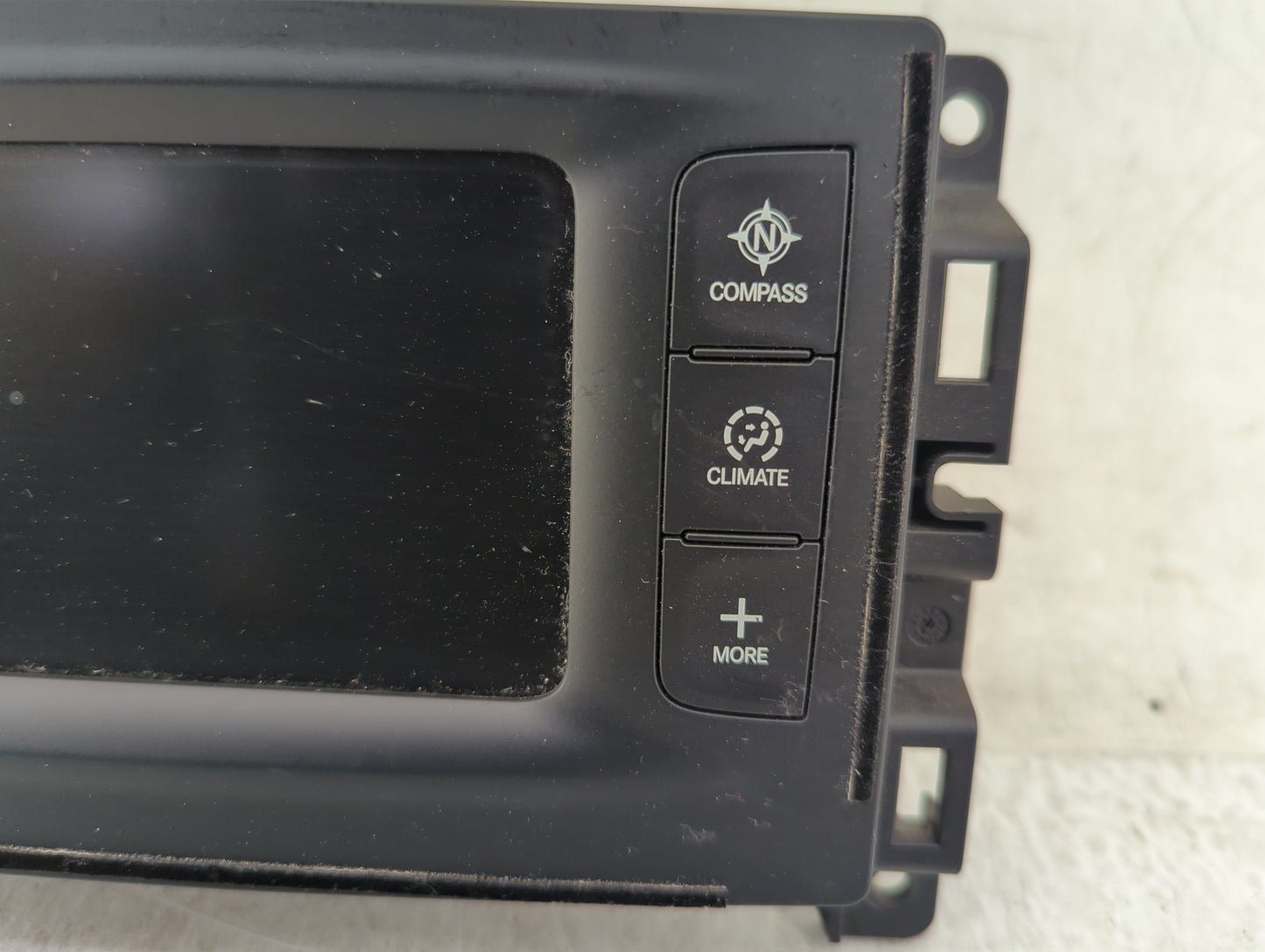 2015 Jeep Cherokee Radio AM FM Cd Player Receiver Replacement P/N:P68237064AD Fits OEM Used Auto Parts - Oemusedautoparts1.c