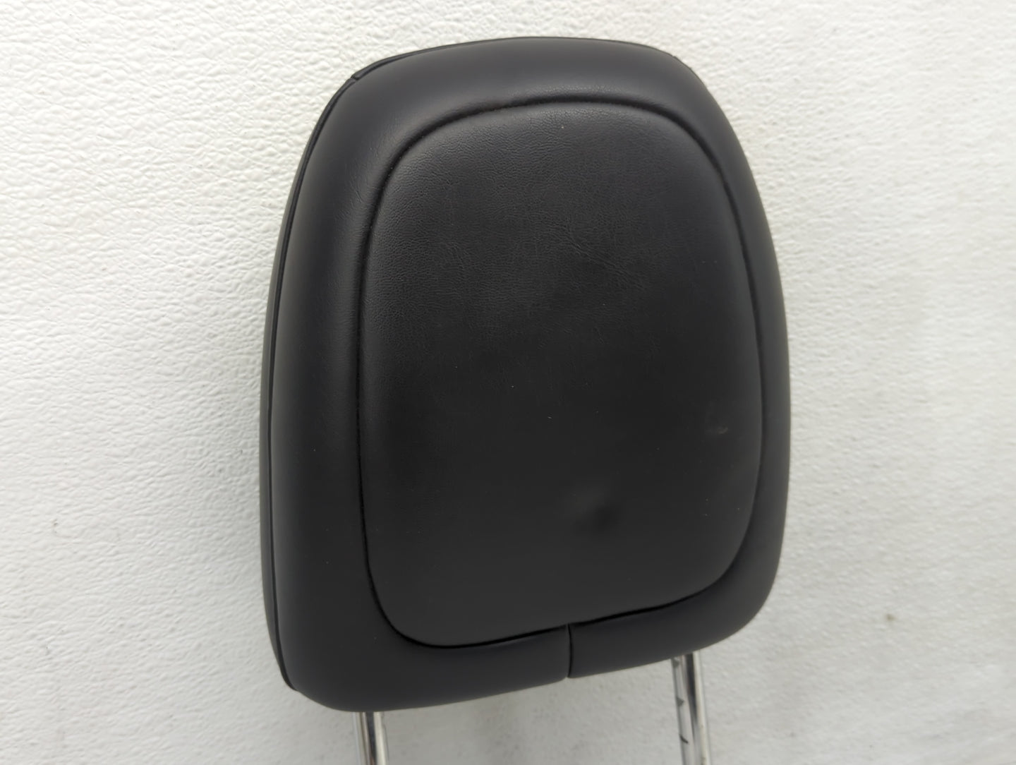 2015-2022 Jeep Cherokee Headrest Head Rest Front Driver Passenger Seat Fits Fits 2015 2016 2017 2018 2019 2020 2021 2022 OEM