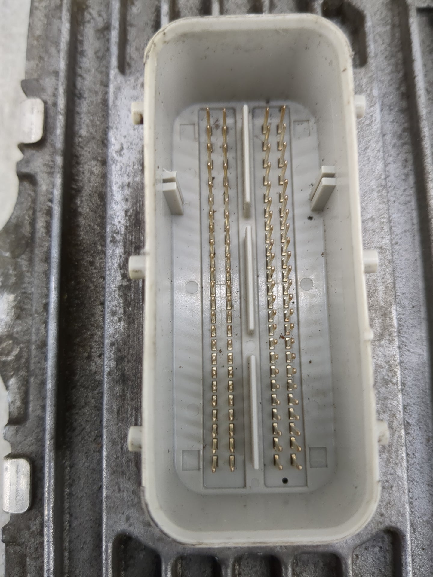 2015 Jeep Cherokee PCM Engine Control Computer ECU ECM PCU OEM P/N:P05150925AB Fits OEM Used Auto Parts - Oemusedautoparts1.