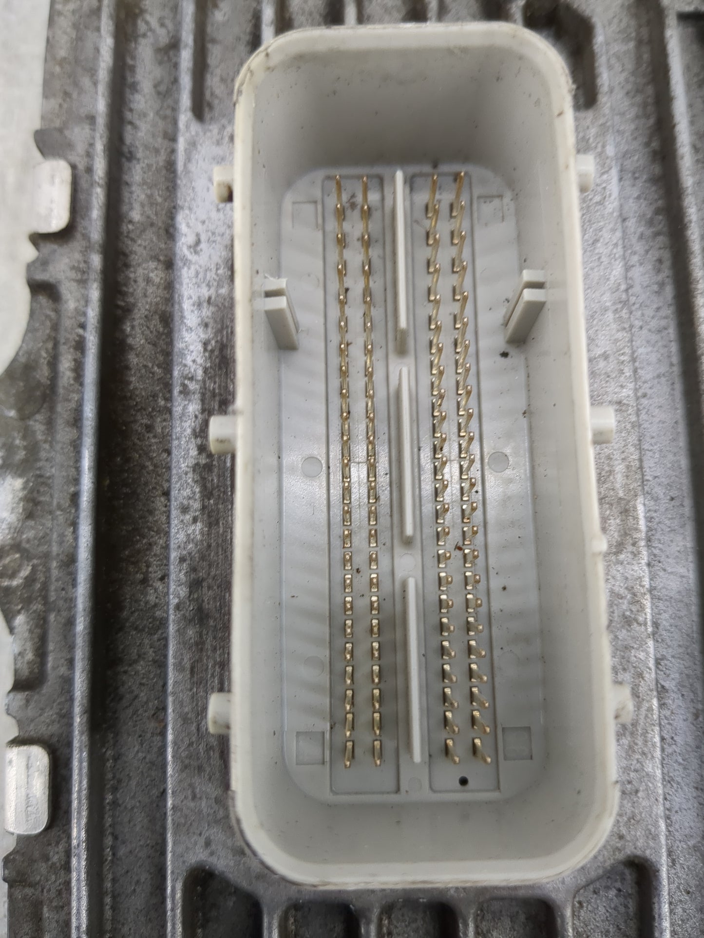 2015 Jeep Cherokee PCM Engine Control Computer ECU ECM PCU OEM P/N:P05150925AB Fits OEM Used Auto Parts - Oemusedautoparts1.