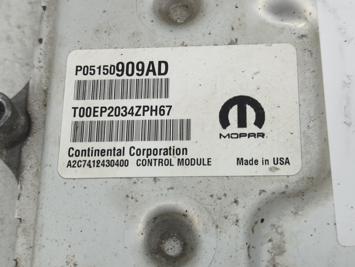 2015 Jeep Cherokee PCM Engine Control Computer ECU ECM PCU OEM P/N:P05150909AD Fits OEM Used Auto Parts - Oemusedautoparts1.
