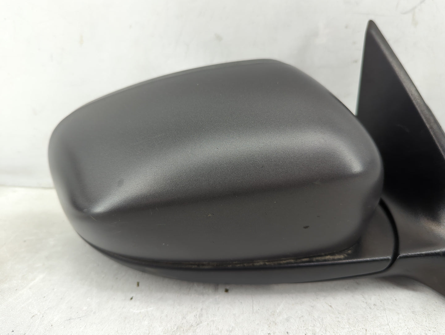2014-2021 Jeep Cherokee Passenger Right Side View Manual Door Mirror - Oemusedautoparts1.com