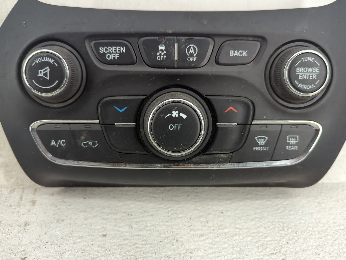 2015-2018 Jeep Cherokee Climate Control Module Temperature AC/Heater Replacement P/N:68249518AA Fits Fits 2015 2016 2017 201