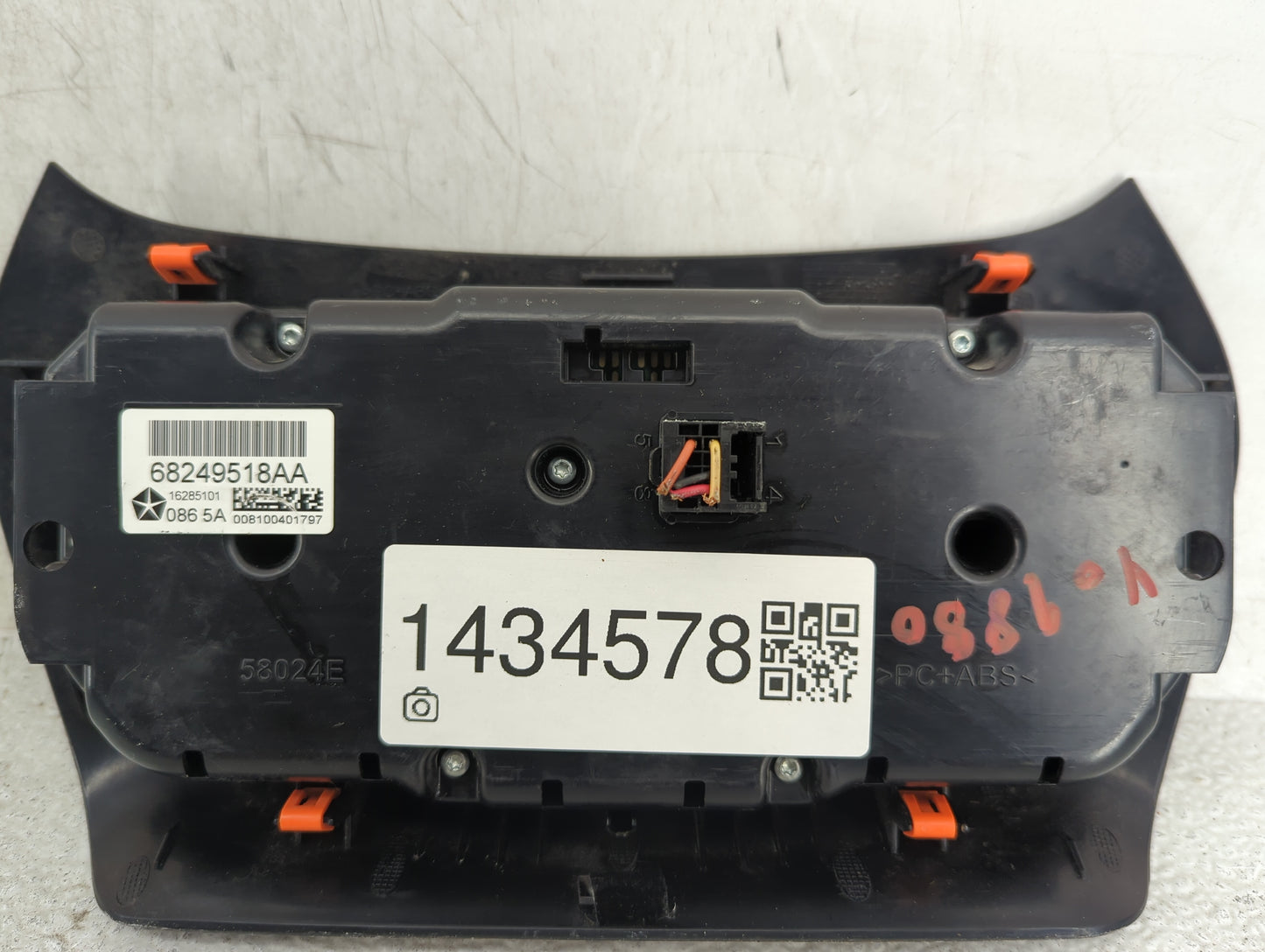 2015-2018 Jeep Cherokee Climate Control Module Temperature AC/Heater Replacement P/N:68249518AA Fits Fits 2015 2016 2017 201