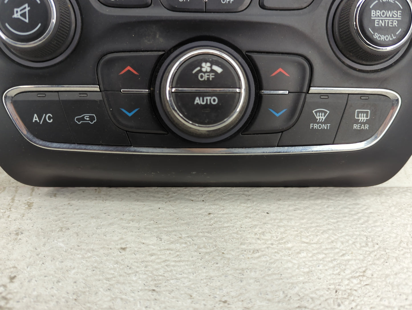 2015-2018 Jeep Cherokee Climate Control Module Temperature AC/Heater Replacement P/N:68249522AA Fits Fits 2015 2016 2017 201